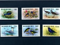 Серия почтовых марок Барбуды с изображением птиц