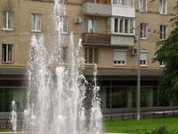Фонтан в жилом квартале Москвы